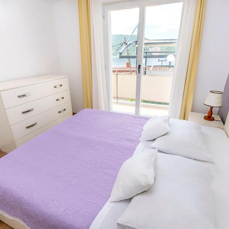 Apartments Zivana Примоштен Номер фото